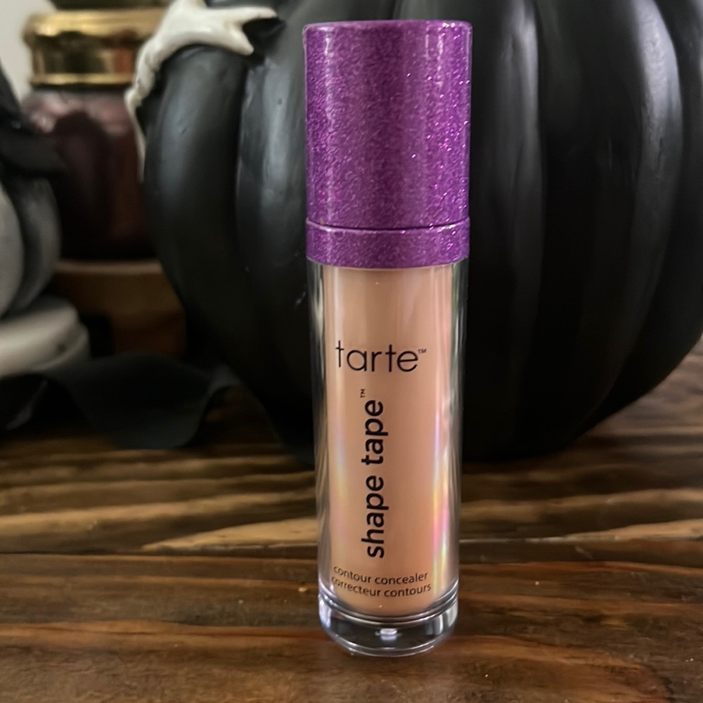 Tarte shape tape